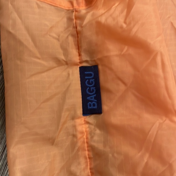 🆓 with purchase $20+ 🍑Altered Baggu Standard peach color bag - Picture 4 of 6